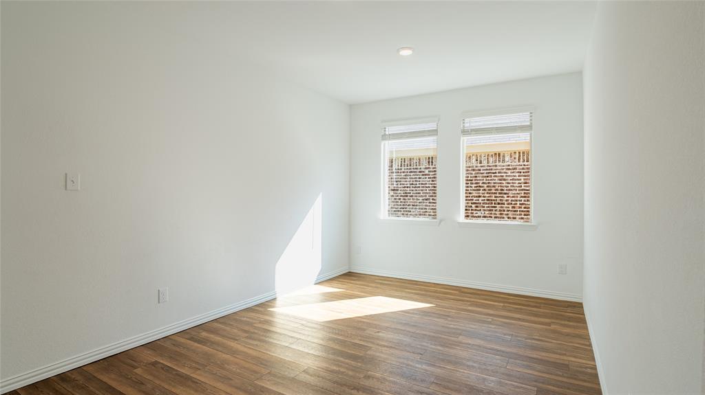 6932 Falconer Way Property Photo 15