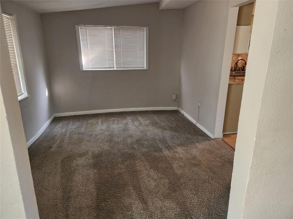 808 Howell Drive Property Photo 10