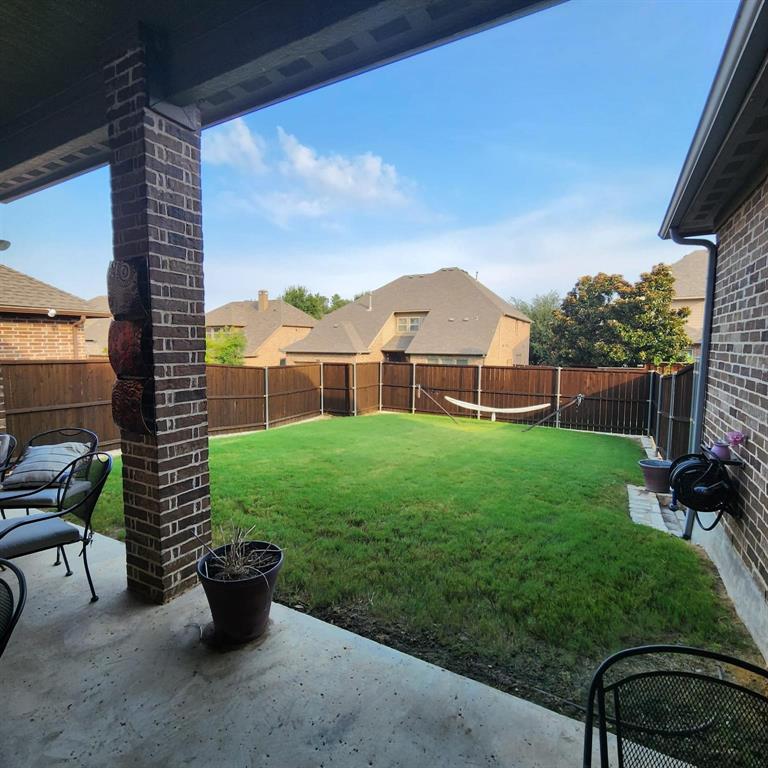 10082 Drawbridge Drive Property Photo 28