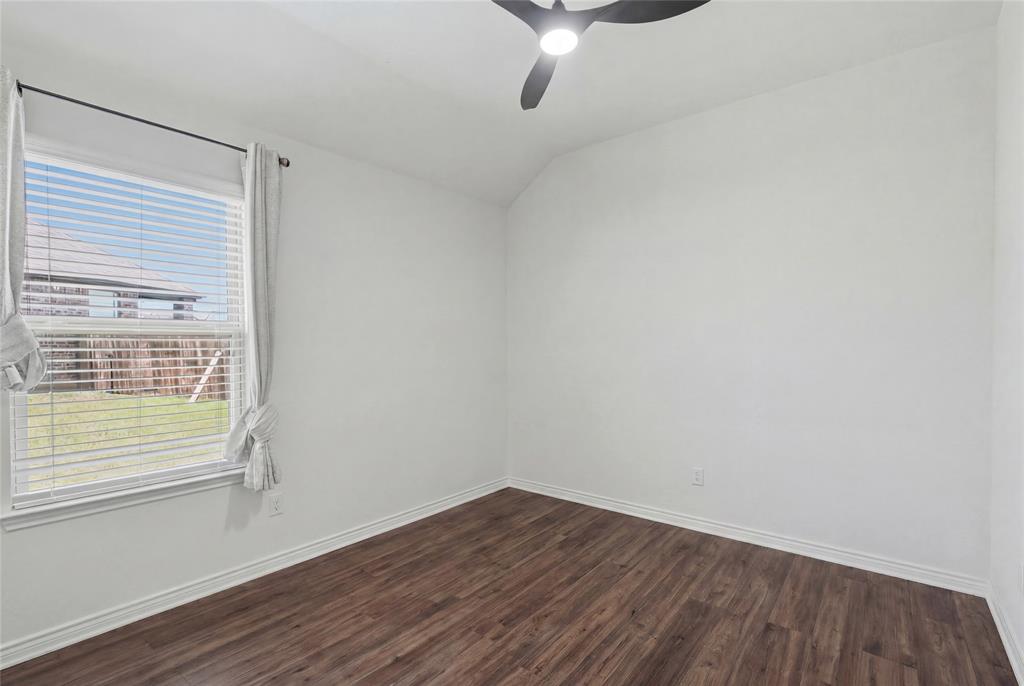 10101 Travis Road Property Photo 24
