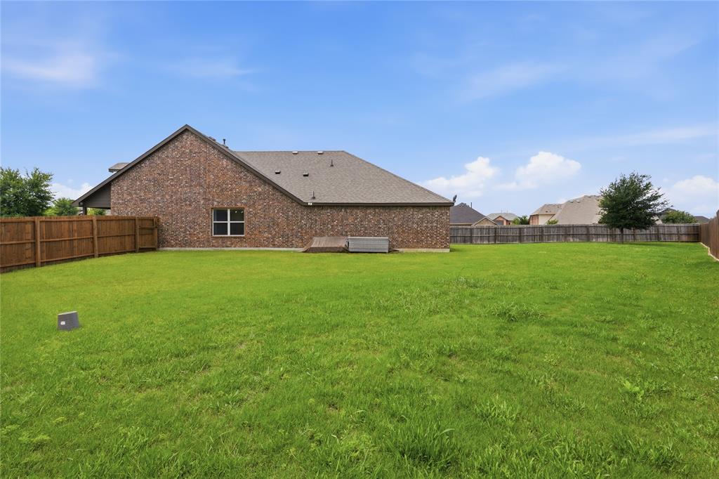 10101 Travis Road Property Photo 26