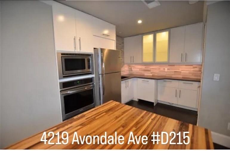 4219 Avondale Avenue 215 Property Photo 18