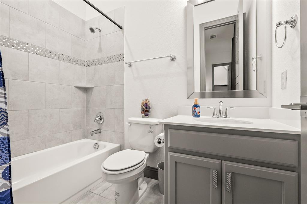 420 St. John Lane Property Photo 38