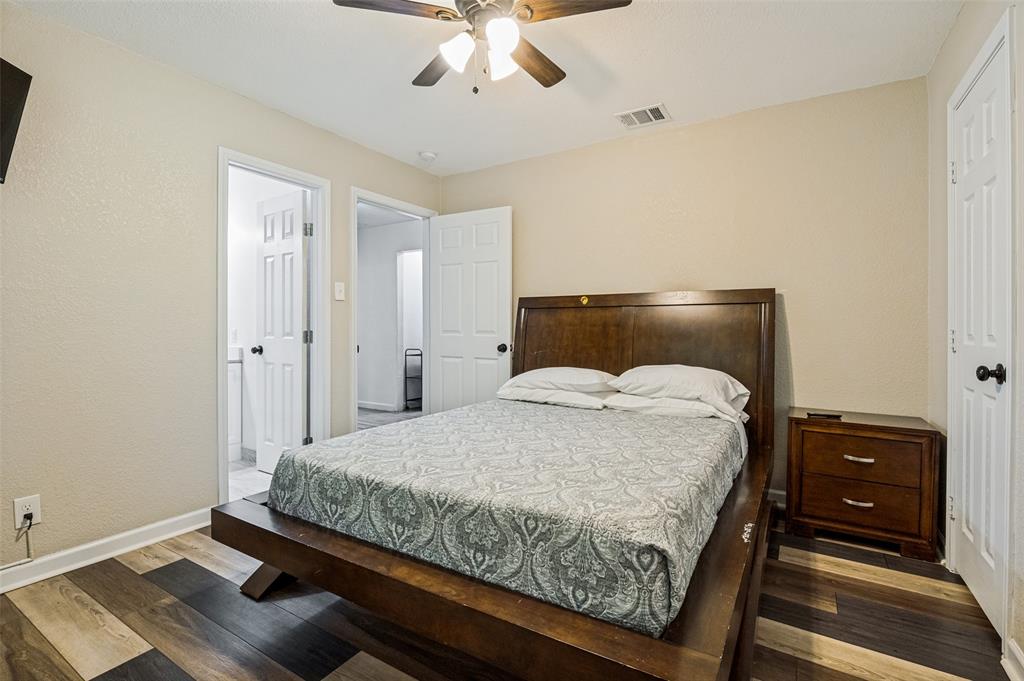 2214 Pine Street Property Photo 15