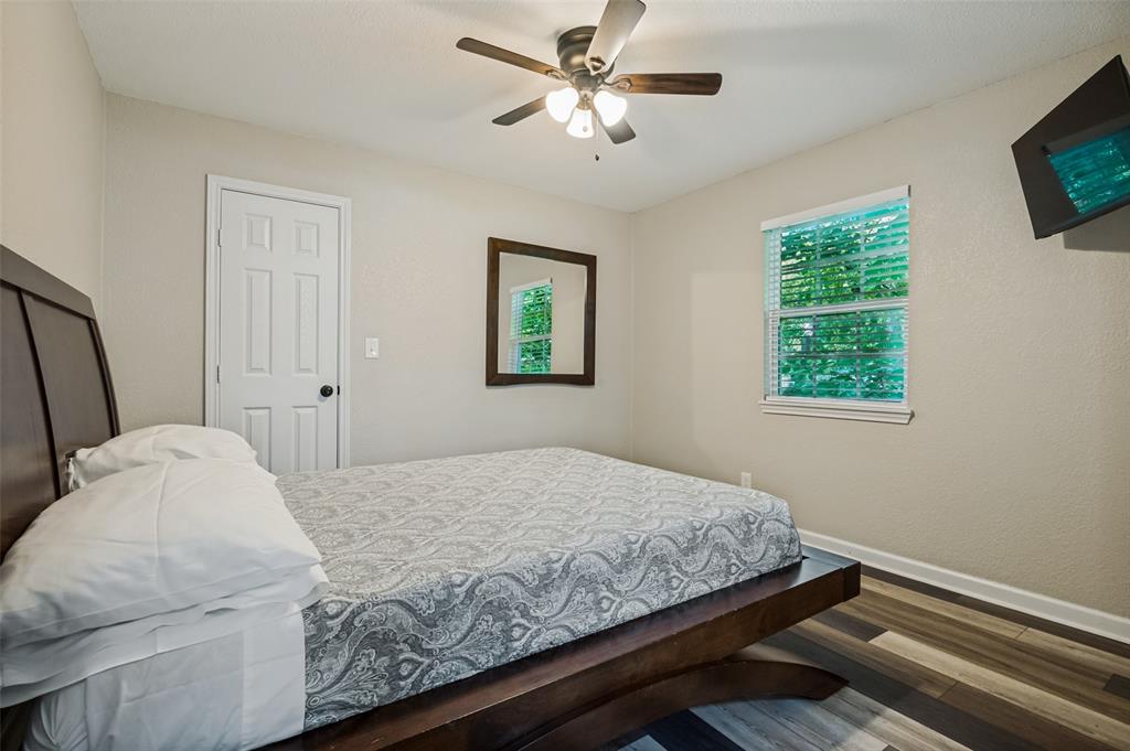 2214 Pine Street Property Photo 16