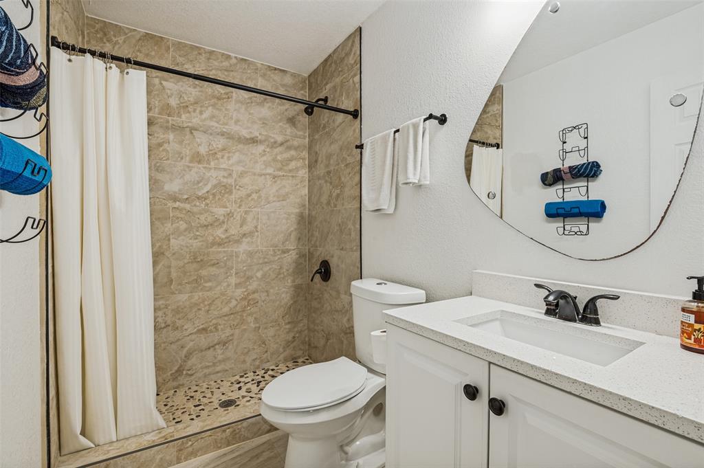 2214 Pine Street Property Photo 21