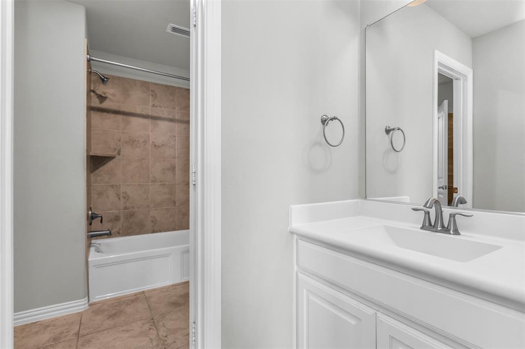 6333 Hall Road Property Photo 29