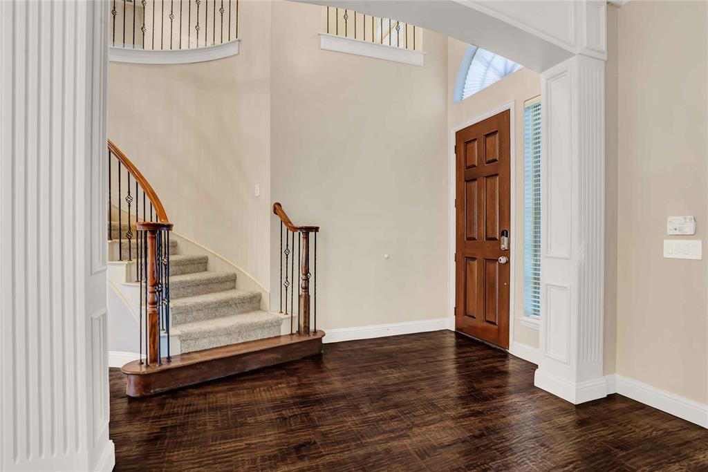 11567 Castle Brook Lane Property Photo 5