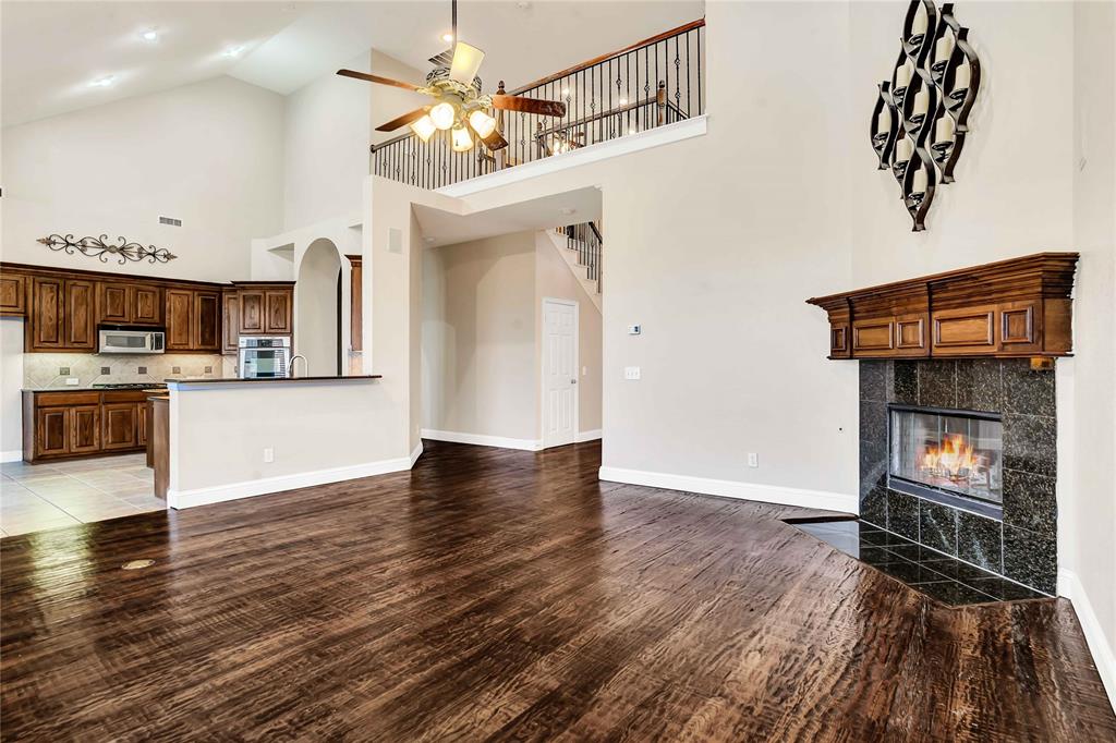11567 Castle Brook Lane Property Photo 9
