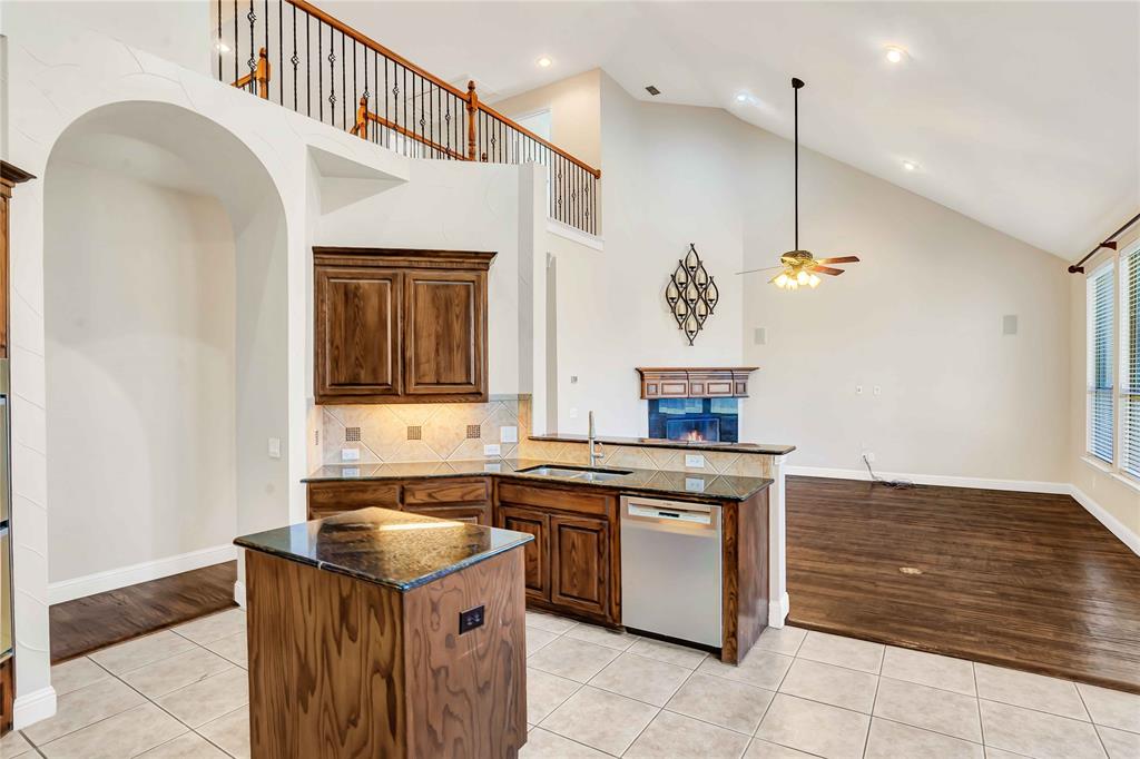 11567 Castle Brook Lane Property Photo 12