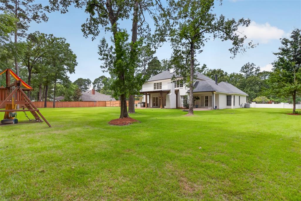 2673 Alvamar Drive Property Photo 3