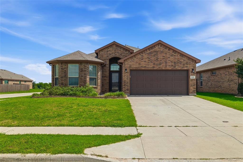 948 Meadow Scape Drive Property Photo 1