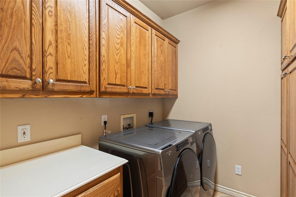 10226 Aaron Avenue Property Photo 27