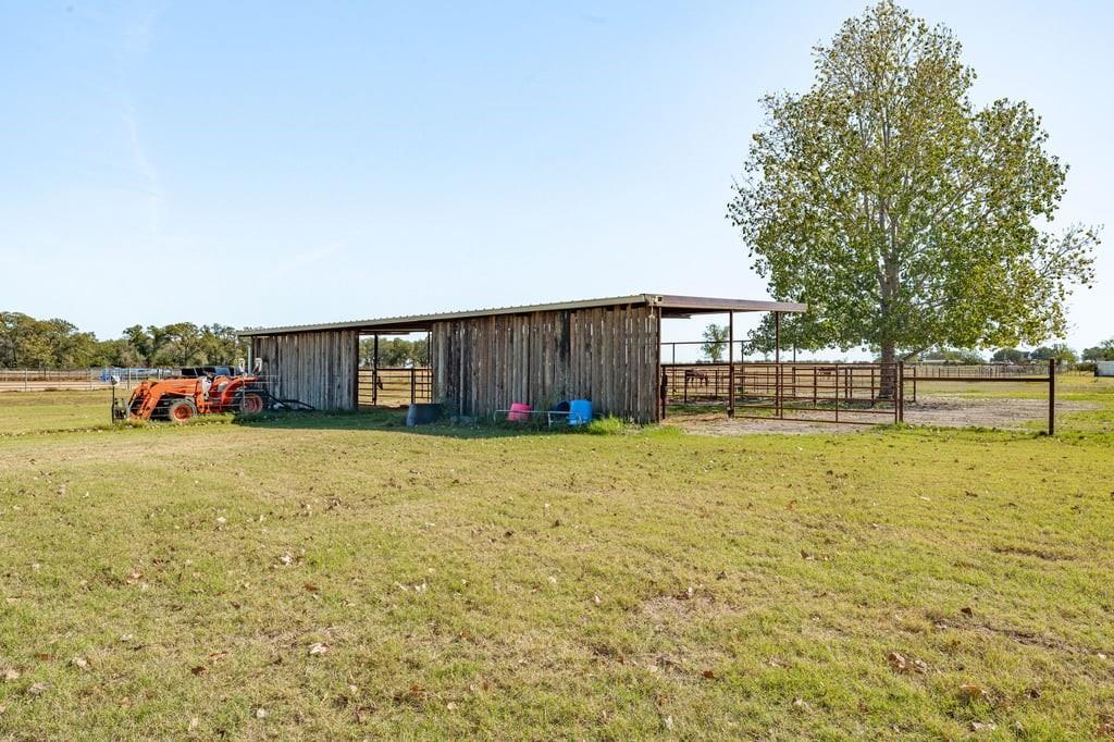 551 County Road 416 Property Photo 28