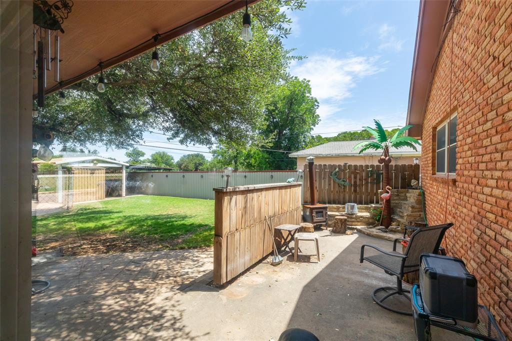 1800 N Avenue F Property Photo 31