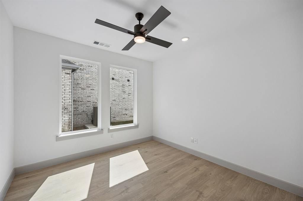 6933 Chief Spotted Tail Drive Property Photo 13