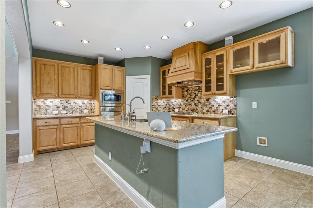 3600 Ballycastle Drive Property Photo 10
