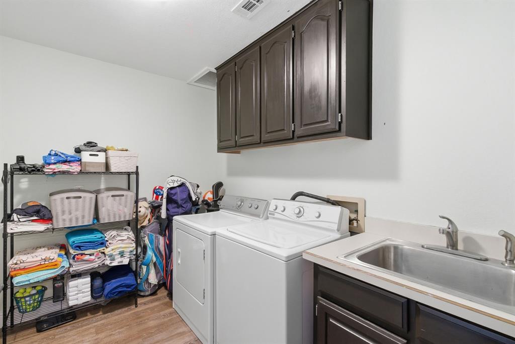 1936 Spinnaker Lane Property Photo 20