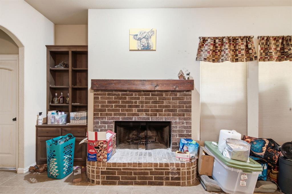 101 Hampton Lane Property Photo 17