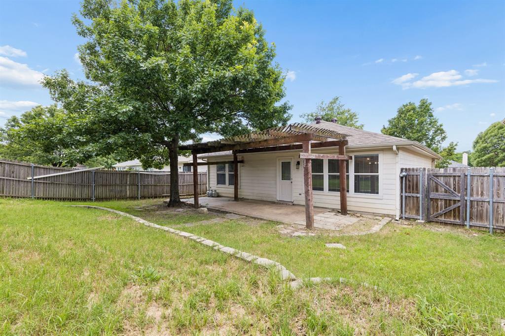 1109 Post Oak Trail Property Photo 13