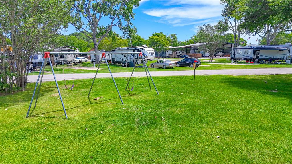 Lot 71 Pelican Isle Property Photo 13