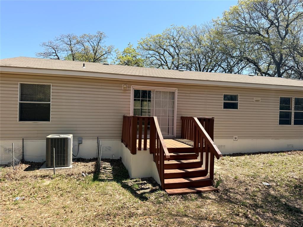 121 Heien Court Property Photo 4