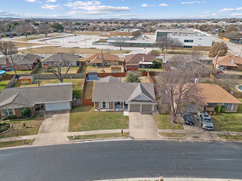 7629 Cedarhill Road Property Photo 33