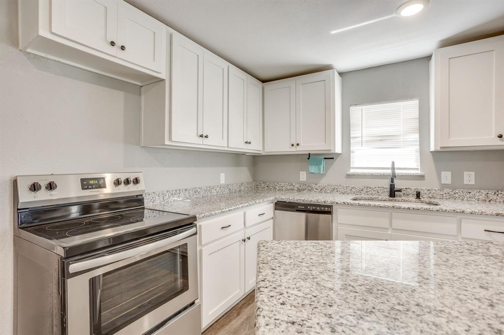 6296 Fm 1195 Property Photo 7