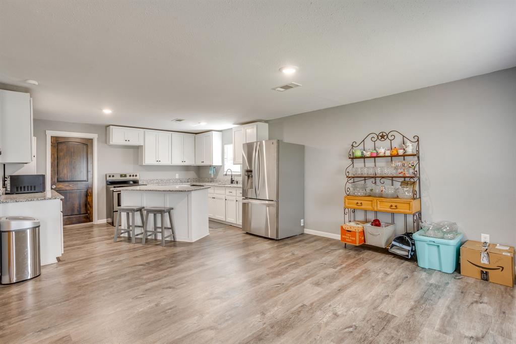 6296 Fm 1195 Property Photo 8