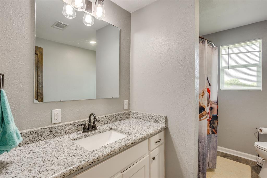 6296 Fm 1195 Property Photo 12