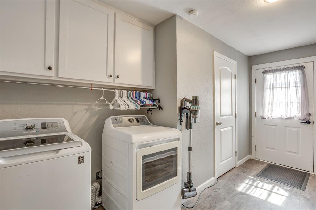 6296 Fm 1195 Property Photo 18