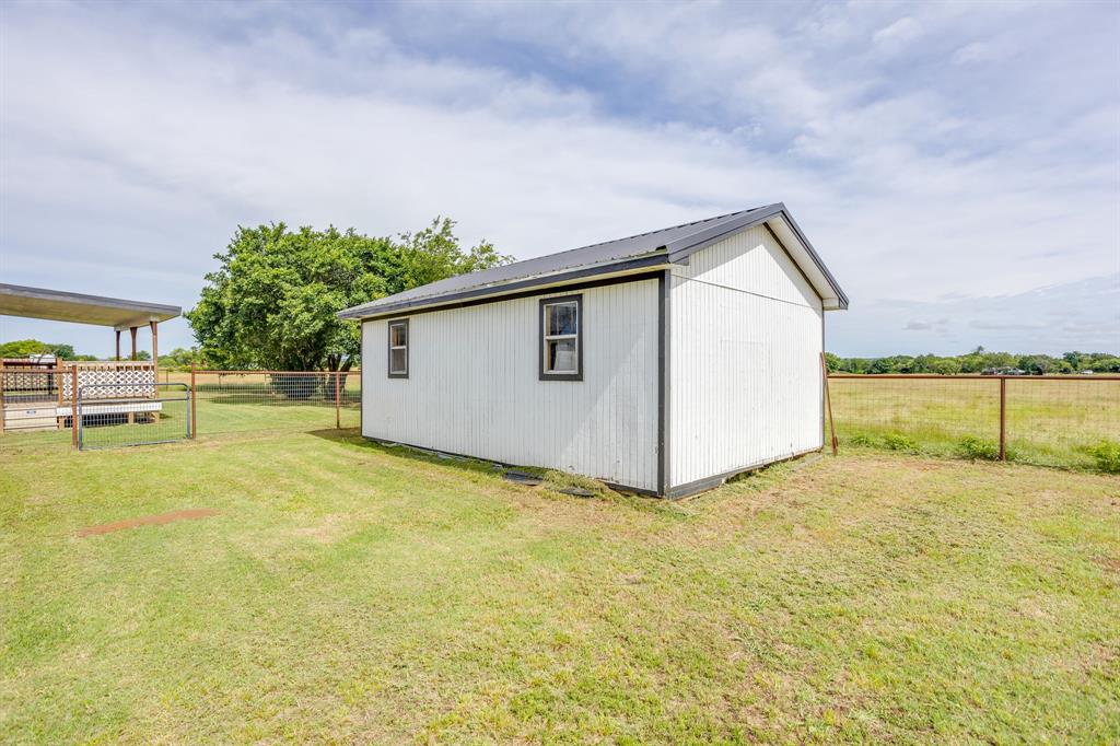 6296 Fm 1195 Property Photo 23