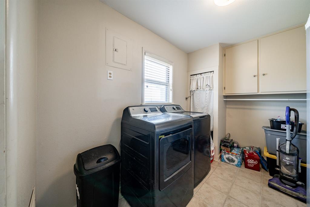 10992 State Highway 6 Property Photo 19