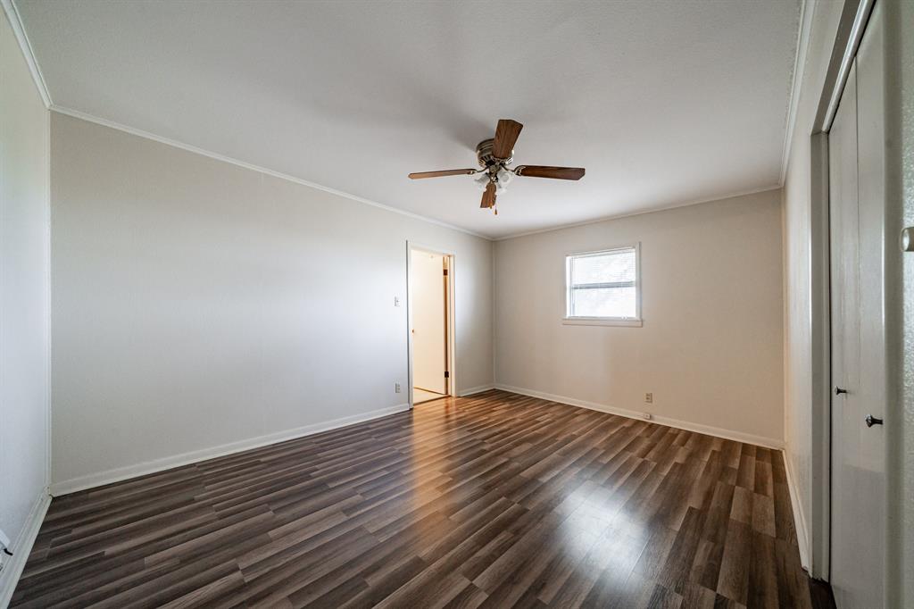 10992 State Highway 6 Property Photo 25