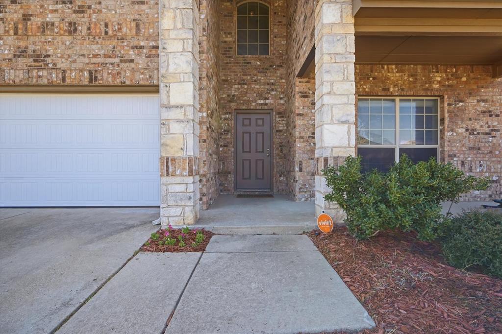 15009 Lone Spring Drive Property Photo 5