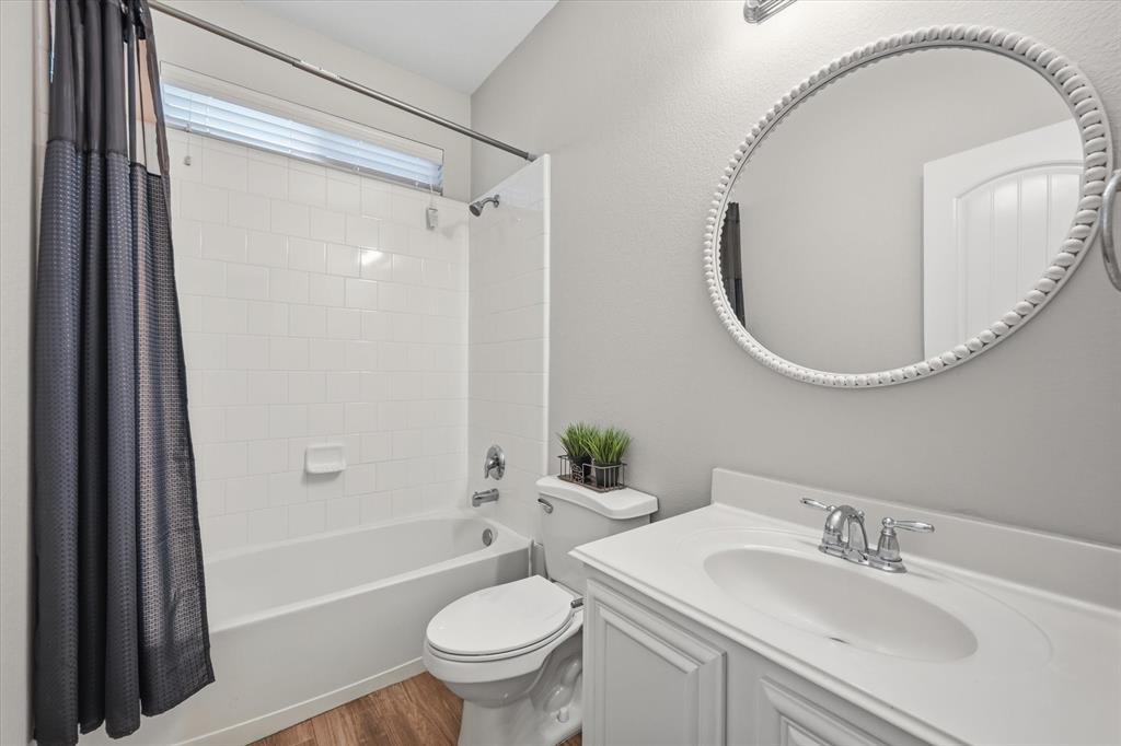 15009 Lone Spring Drive Property Photo 10
