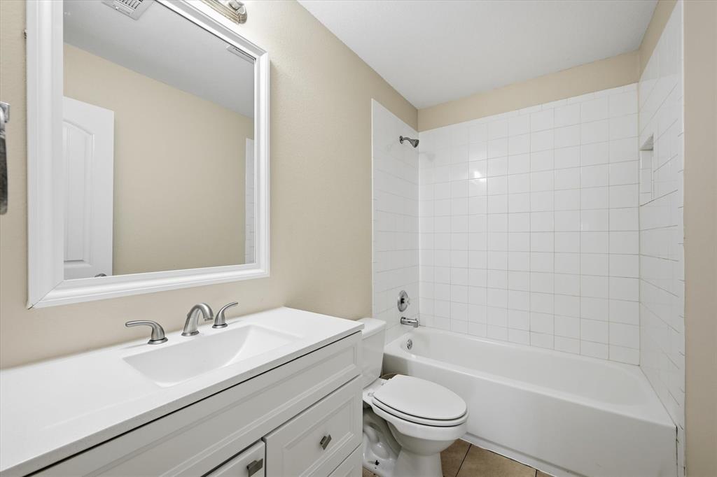 15009 Lone Spring Drive Property Photo 35