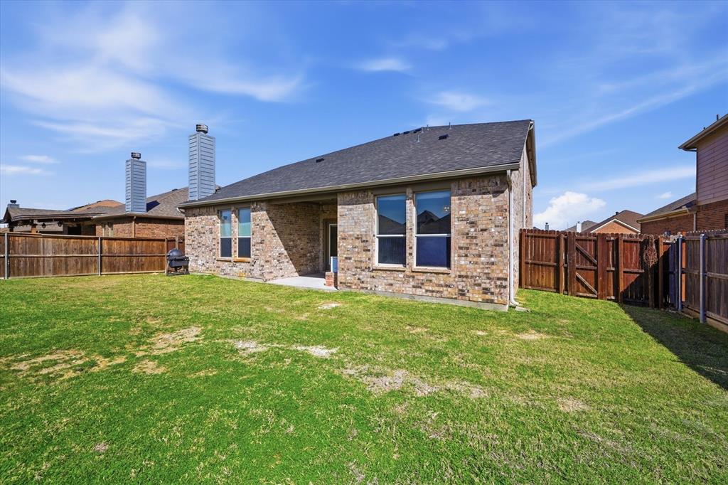 15009 Lone Spring Drive Property Photo 39