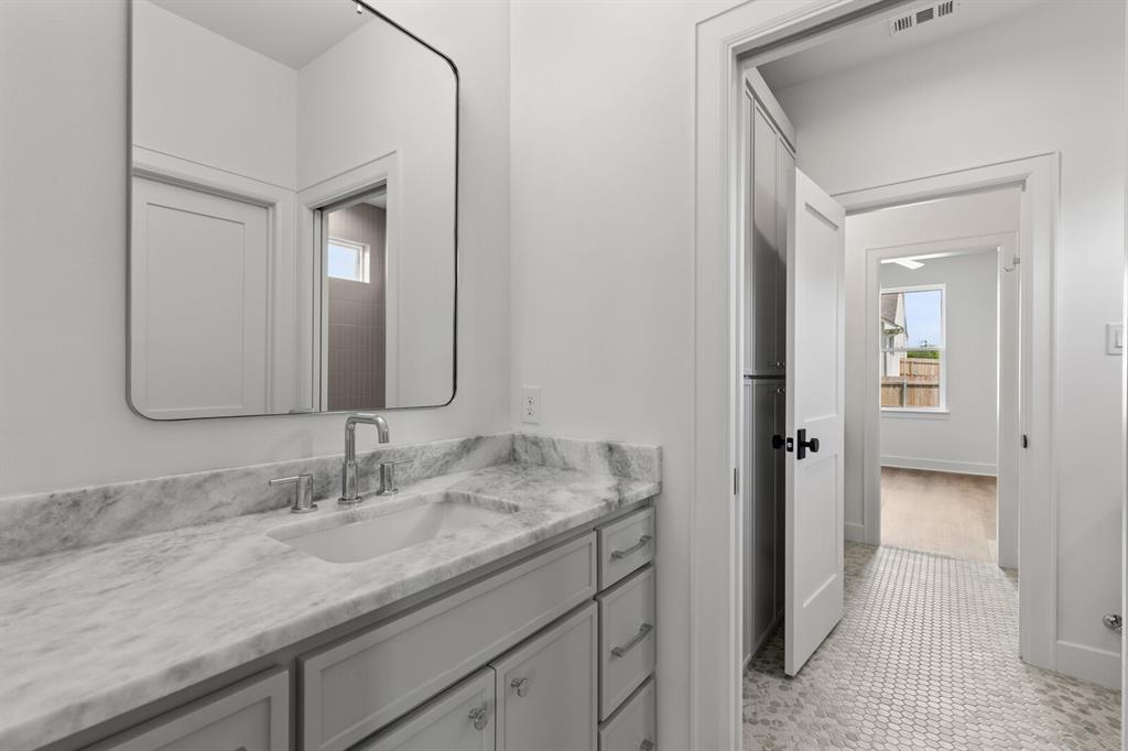 132 Paddle Boat Court Property Photo 24