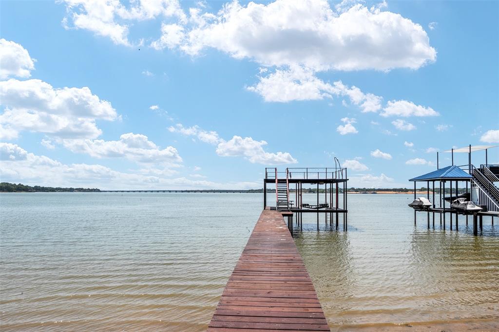 256 Sailfish Drive Property Photo 1