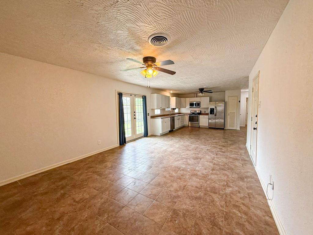2424 Dorrington Drive Property Photo 10