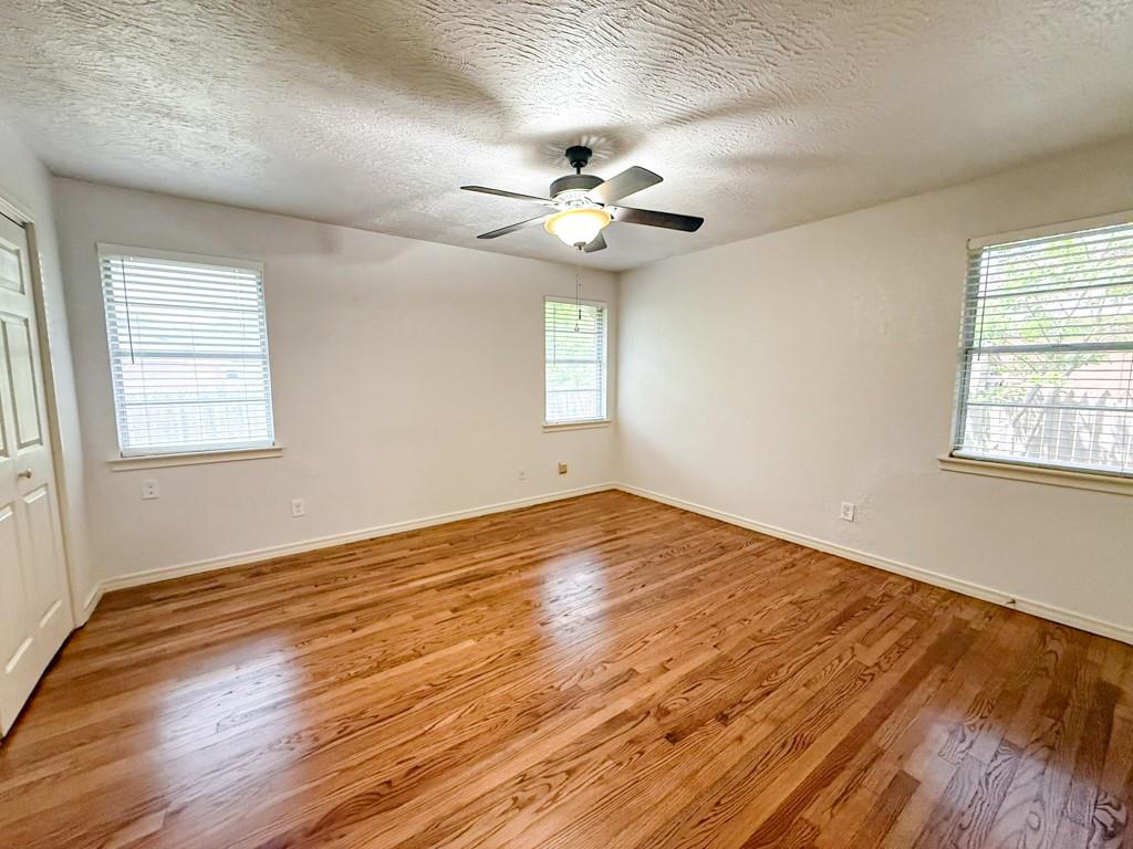 2424 Dorrington Drive Property Photo 12