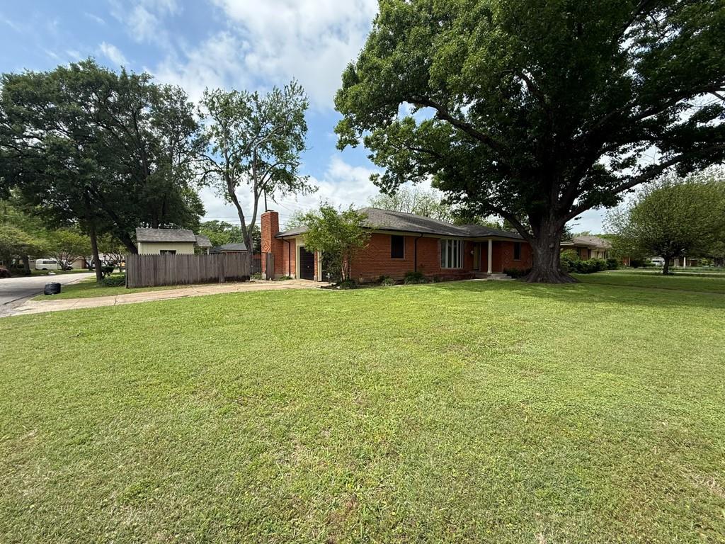 2424 Dorrington Drive Property Photo 24
