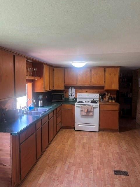 10970 County Road 4020 Property Photo 7