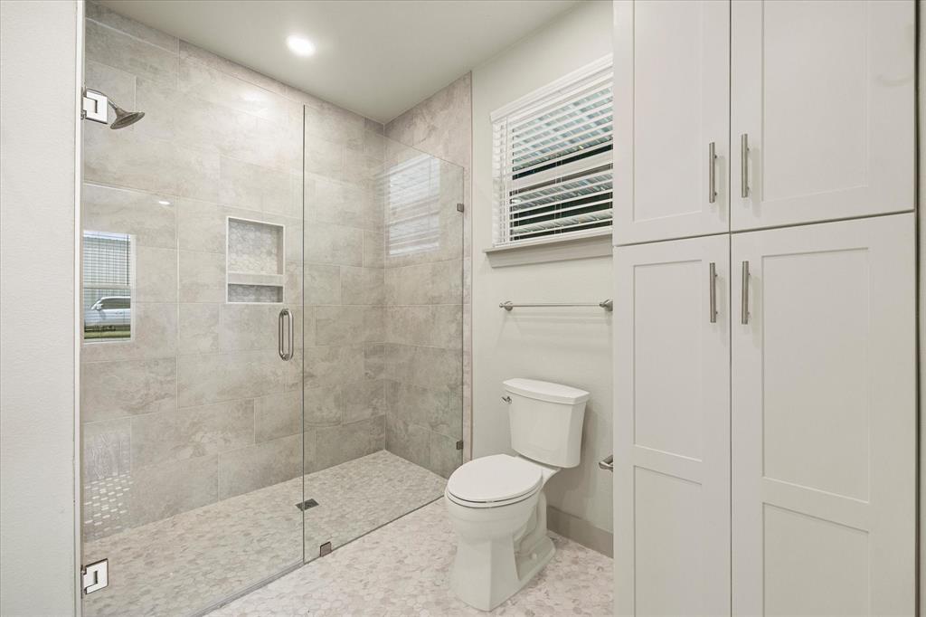 108 S Manson Street Property Photo 14