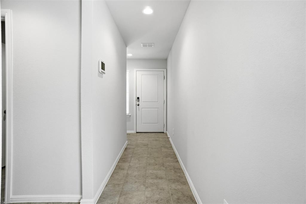 162 Greengate Drive Property Photo 6