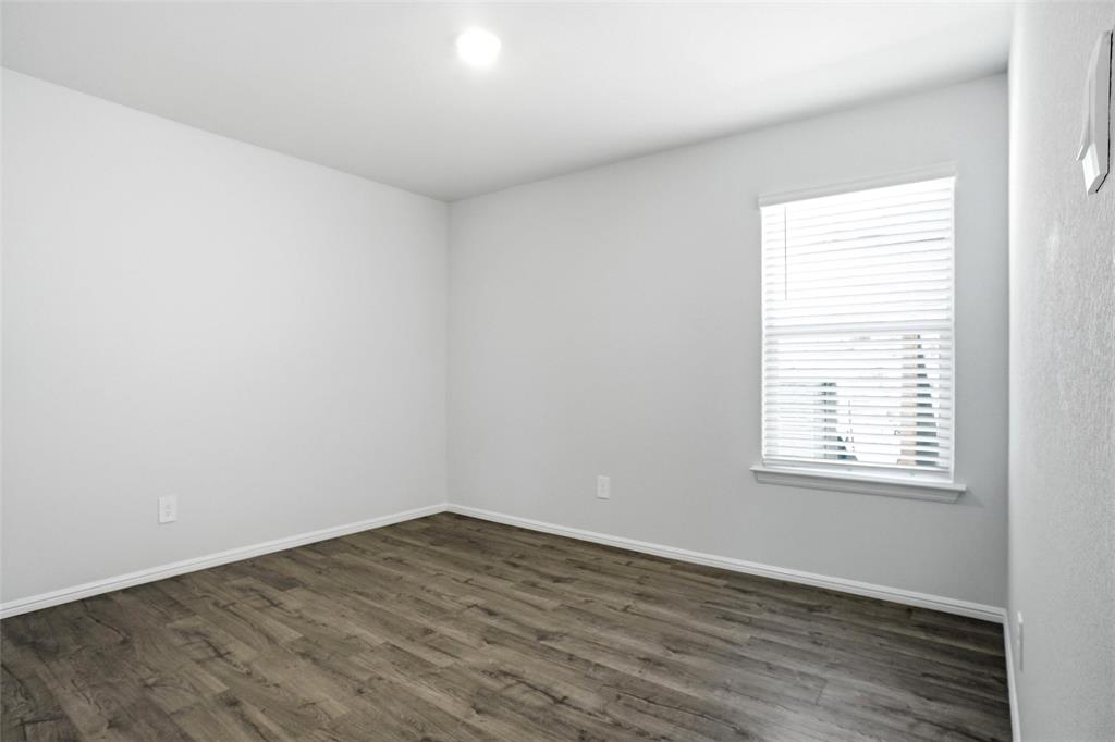 162 Greengate Drive Property Photo 11