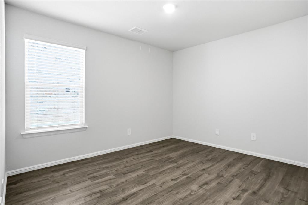 162 Greengate Drive Property Photo 15