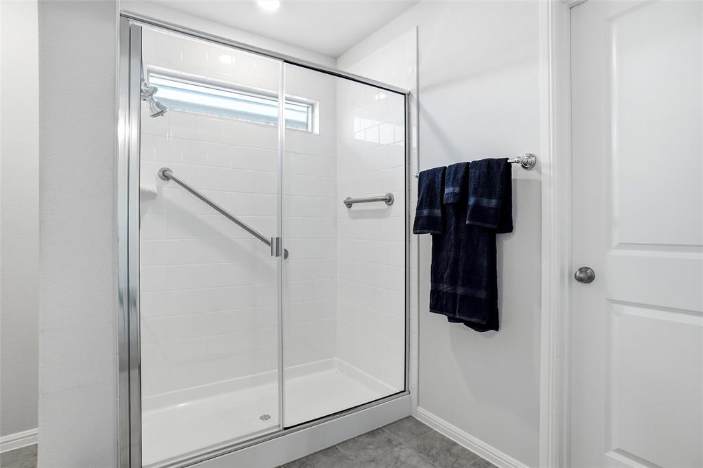 162 Greengate Drive Property Photo 28