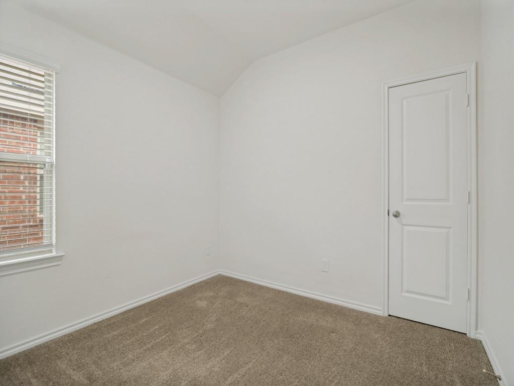 911 Corral Street Property Photo 21